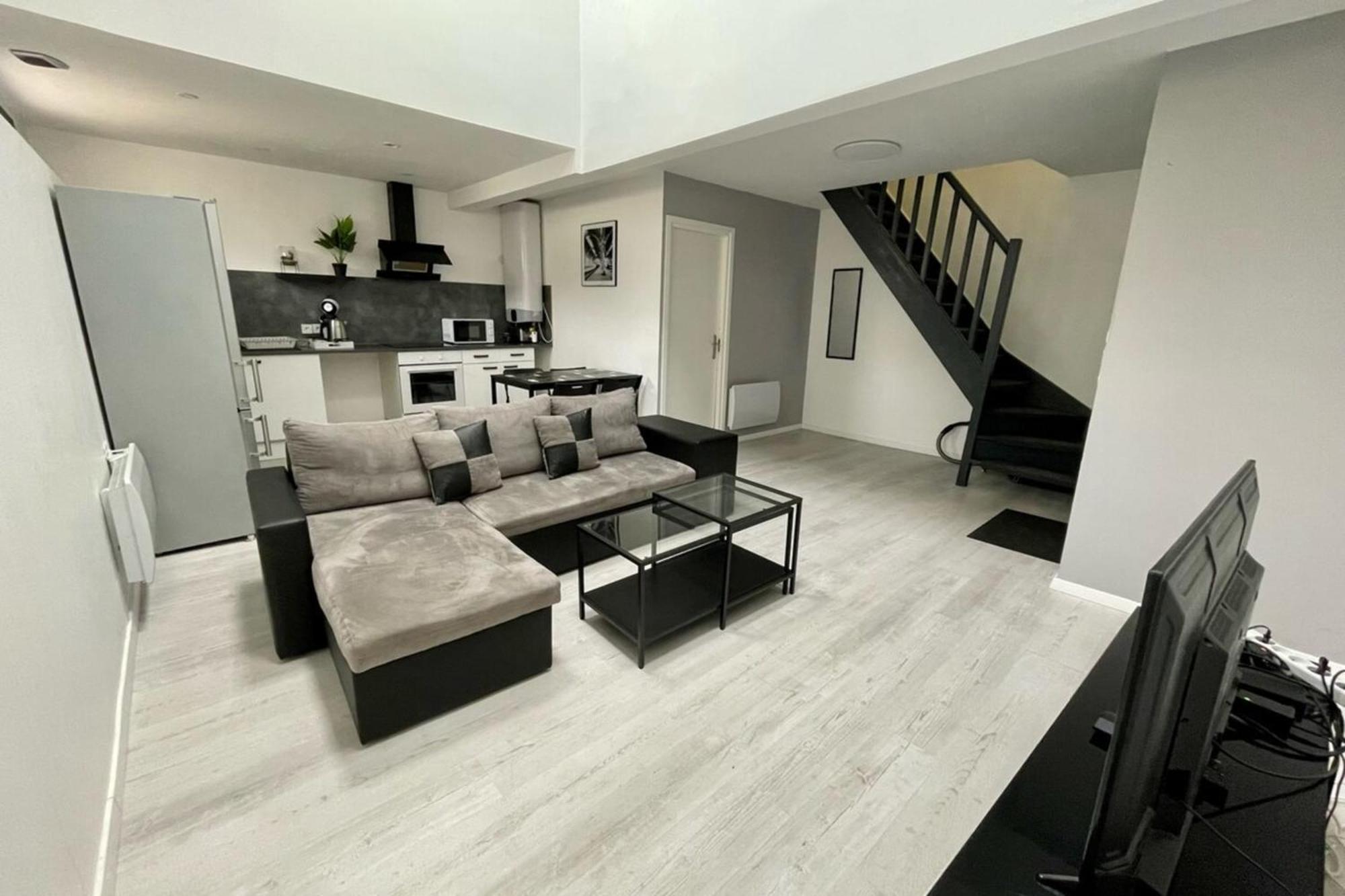 Duplex Montereau Centre - Chez Marc Apartment Exterior foto