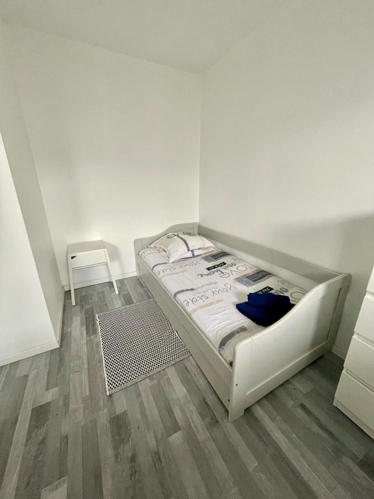 Duplex Montereau Centre - Chez Marc Apartment Exterior foto